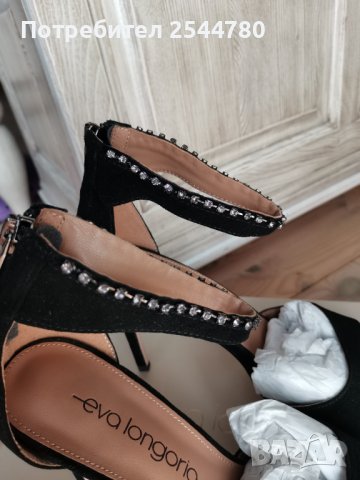 Чисто нови черни естествен велур и кристали Сваровски сандали на висок ток Eva Longoria, снимка 5 - Сандали - 37495782