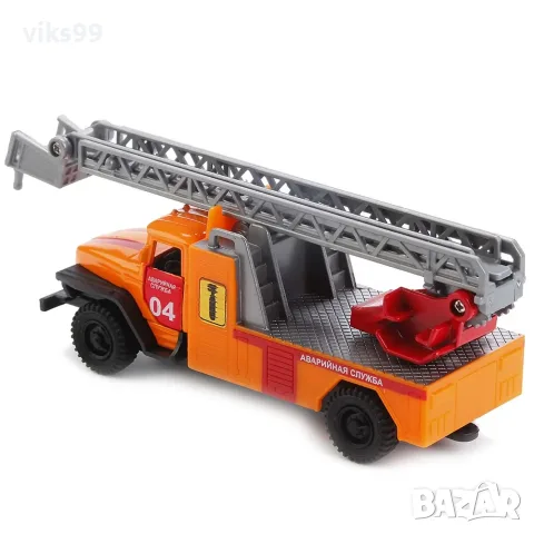 Метални колички CM Toys, Corgi, ТЕХНОПАРК и KiNSMART, снимка 2 - Колекции - 51875867