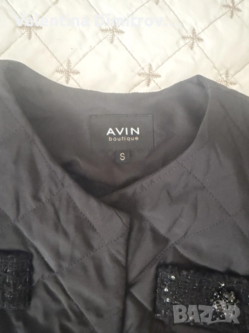 Късо дамско яке Avin, снимка 2 - Якета - 56107509
