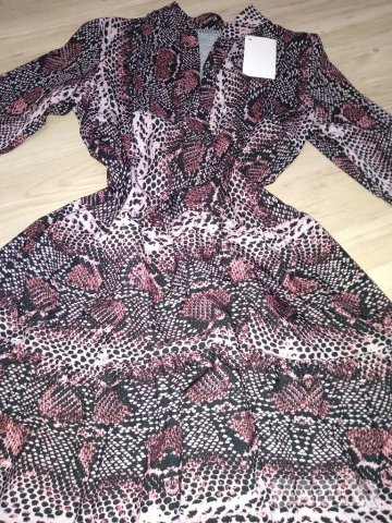 Нова рокля М, снимка 2 - Рокли - 30170015