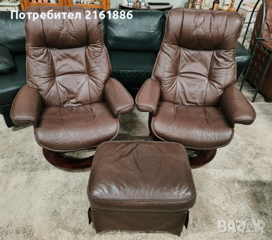 Комплект от две Relax кресла с табуретка от естествена кожа 