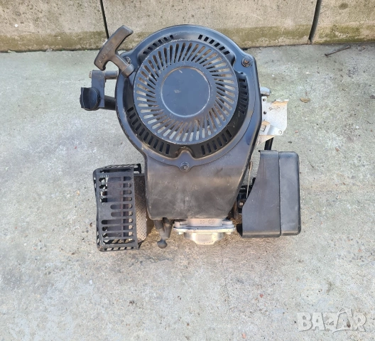 Бензинов двигател немски за косачка/мотофреза, 4-тактов OHV Вертикален вал