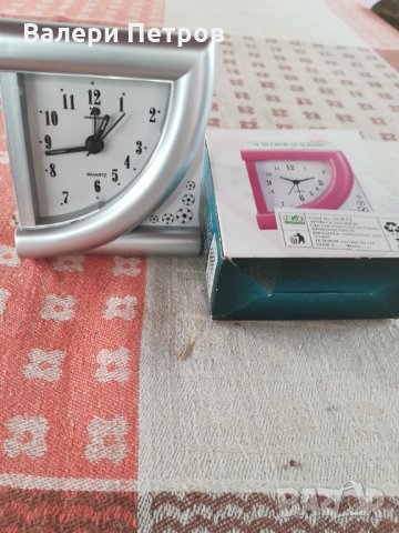 Часовник, настолен