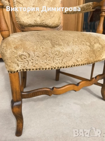 Антично кресло , снимка 3 - Дивани и мека мебел - 52093609