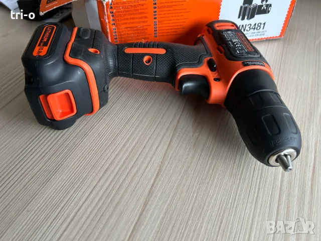 Винтоверт Black & Decker BDCDD12-GB 10.8V, снимка 9 - Винтоверти - 49431205