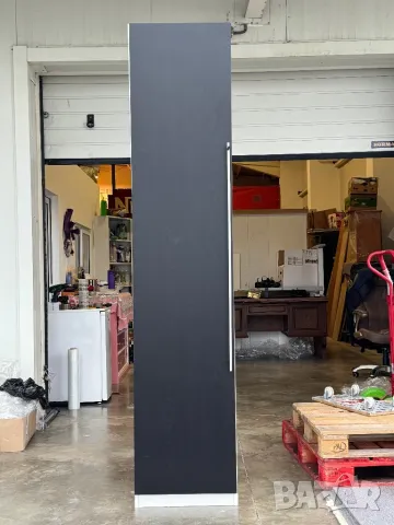 Единичен шкаф без лавиците добро състояние , снимка 1