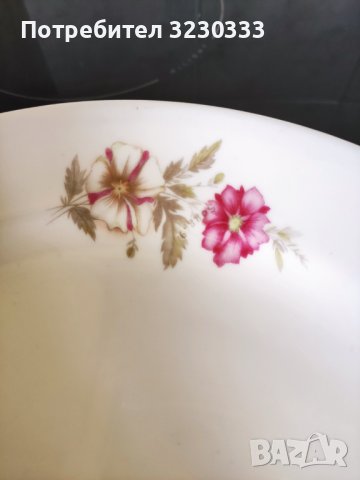 Порцеланово плато + солница, снимка 4 - Чинии - 42418057