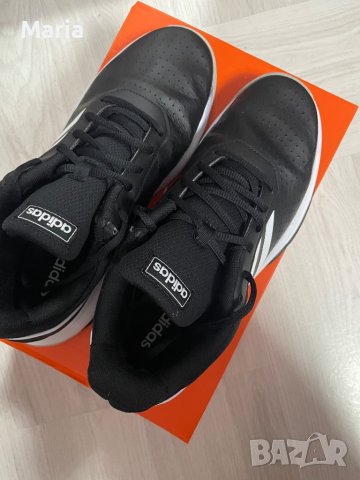 Adidas оригинални маратонки естествена кожа, снимка 2 - Маратонки - 37782777