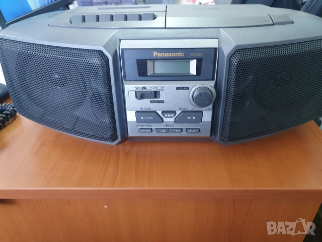 Panasonic RX-DS5 CD/Radio/Cassette Boombox