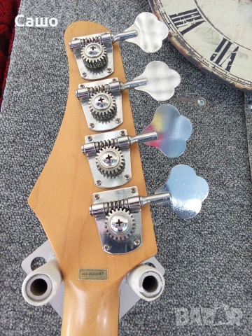 Бас китара Хонер, снимка 4 - Китари - 54293759