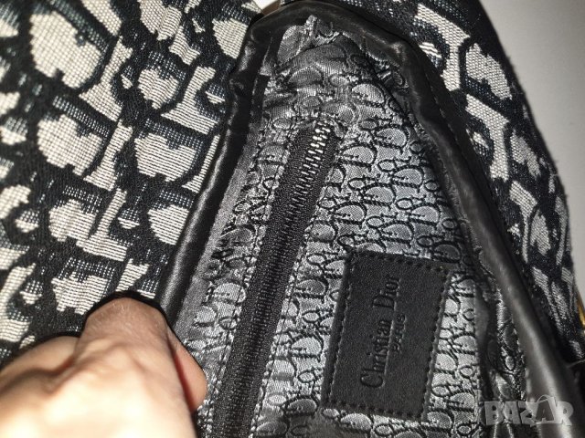 чанта Dior, снимка 9 - Чанти - 31706651