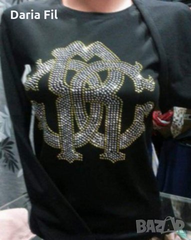 СТРАХОТНА черна блуза със златисти камъчета 