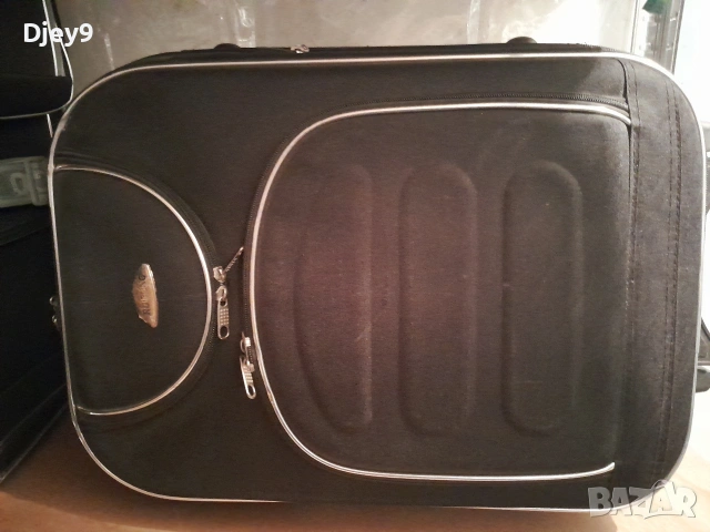 чанти за лаптоп и мн.други , снимка 11 - Чанти - 53297411