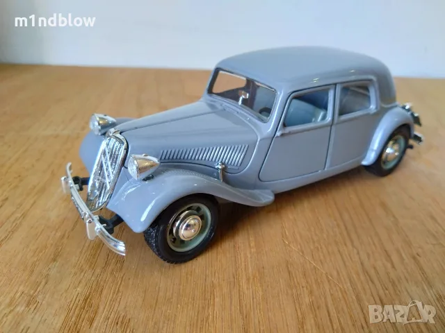 Citroen 15 CV Bburago 1:24 Метален Модел Количка