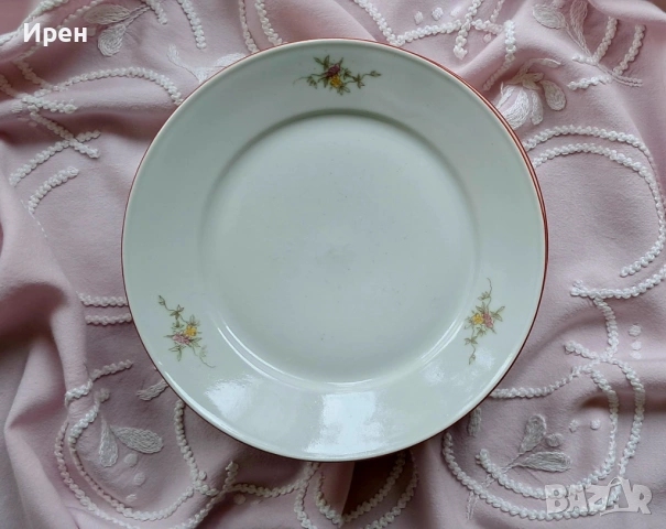 Десертни чинии „Мащерка“ на Изида