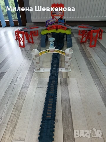 Комплект писта-състезание за купа Содор,Thomas & Friends, снимка 2 - Коли, камиони, мотори, писти - 51419820