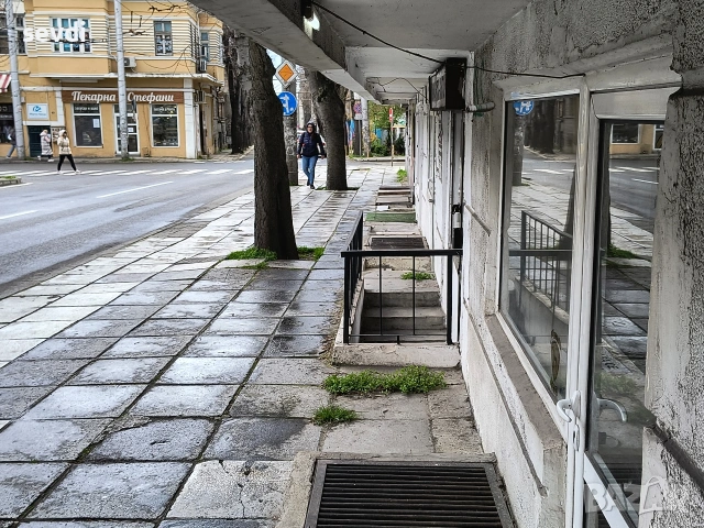 магазин 12 кв Нептун , снимка 9 - Магазини - 54190319