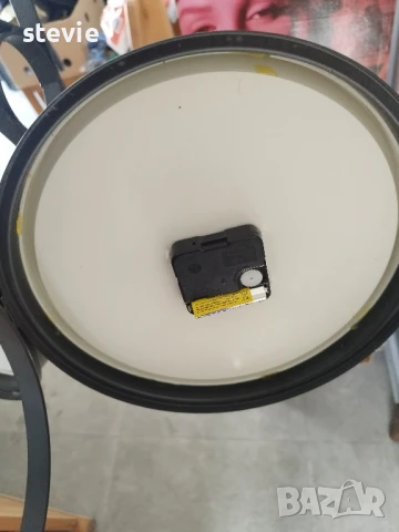 Двустранен часовник, снимка 3 - Стенни часовници - 50914561