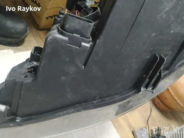 Десен фар HELLA 1EE 247 013-061 за VW Golf Plus , 5M1 941 006 B, снимка 10 - Части - 48394360