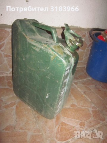 метална руба 10 литра .за гориво  отлична , снимка 7 - Аксесоари и консумативи - 42436577