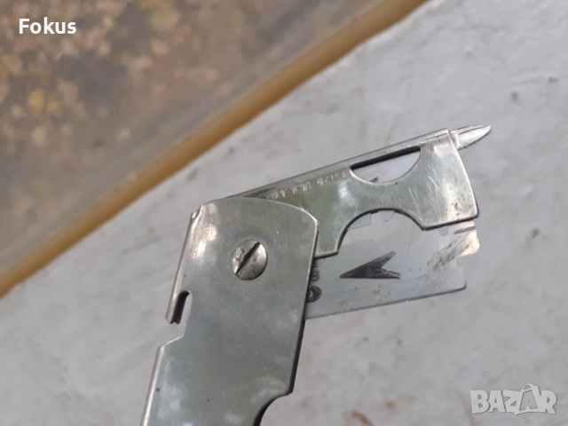 Колекционерско старо сгъваемо бръснарско ножче самобръсначка, снимка 5 - Антикварни и старинни предмети - 53363677