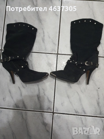 екстравагантни къси ботуши от велур с капси, снимка 2 - Дамски ботуши - 52941529