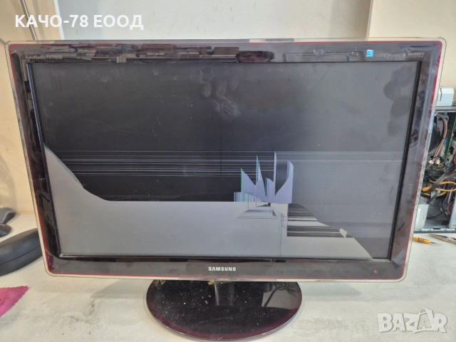 Монитор Samsung P2770HD - за части
