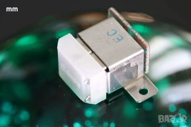 Магнитна глава CANON за триглав касетен дек с ляв водач. За Technics RS-B965, снимка 2 - Други - 52359811