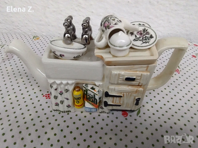 Малък колекционерски чайник мивка Cardew Portmeirion, снимка 3 - Антикварни и старинни предмети - 54003391