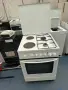 1009  korting  k61y ГОТВАРСКА ПЕЧКА   цена 60 евро -фурна на ток , 2 котлона на ток, 2 на газ -състо, снимка 1