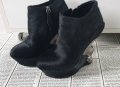Дамски боти Alexander McQueen 36 номер, снимка 2