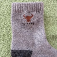 Детски вълнени чорапи-вълна от як, Монголия,размер 5-9/10 години, снимка 2 - Чорапи - 31019343