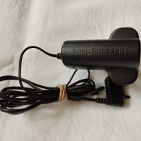 Зарядно SONY Ericsson , 4.9V , 700mA , внос от Англия, снимка 1 - Други - 39361631