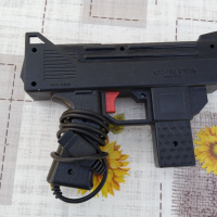 Пистолет за ТВ ИГРА, снимка 2 - Други игри и конзоли - 36562655