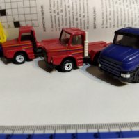 Малки камиончета четири бр., снимка 18 - Колекции - 39858211