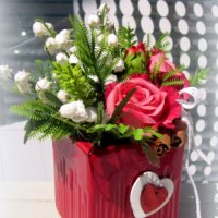 Момини сълзи и рози в квадратна кашпа, снимка 3 - Подаръци за рожден ден - 23987967