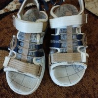 Детски сандали, снимка 5 - Детски сандали и чехли - 36980033