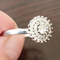 Сребърен пръстен с бели камъчета, снимка 2 - Пръстени - 40745406