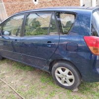 Toyota Corolla Verso 2.0 D4D (2004) на части , снимка 2 - Автомобили и джипове - 42048881