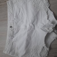 Бели къси гащи H&M, снимка 5 - Къси панталони и бермуди - 29253633