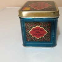 Стара съветска метална кутия от грузински чай, снимка 4 - Антикварни и старинни предмети - 34518005