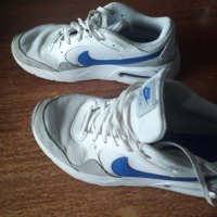 Дамски маратонки Nike Air 38.5, снимка 5 - Маратонки - 42849671