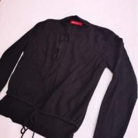 Черен пуловер, снимка 1 - Блузи с дълъг ръкав и пуловери - 30385041
