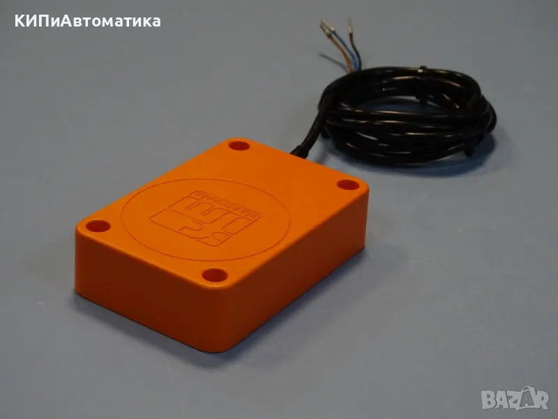 Индуктивен сензор EFECTOR ID-3050-BPKG inductive sensor 250mA, снимка 1