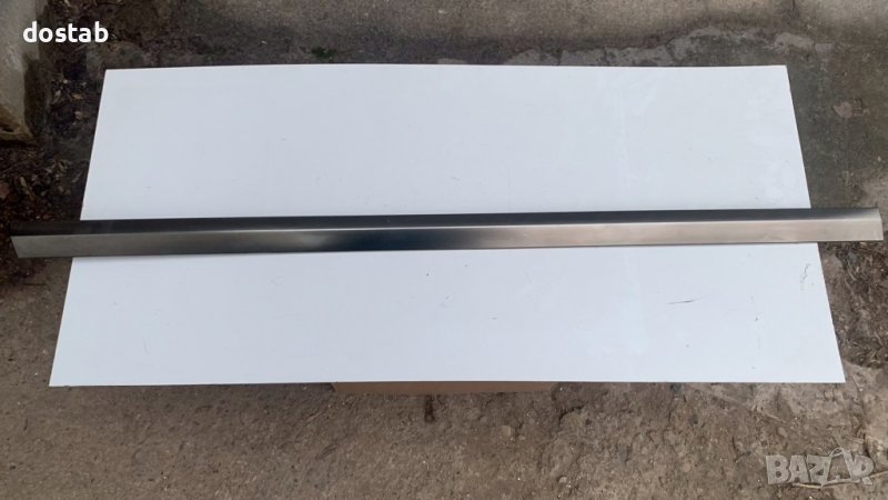 Лайсна за предна лява врата на bmw X7 G07, снимка 1