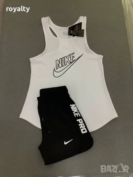 Nike дамски спортен комплект , снимка 1