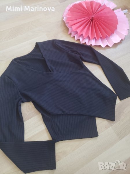 Черен Топ с прехварляне , снимка 1