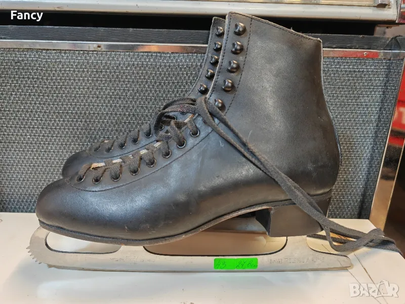 Професионални кънки за фигурно пързаляне 43 номер Wifa, снимка 1