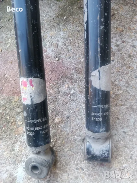 задни амортисьори за Форд фиеста 2002г., снимка 1