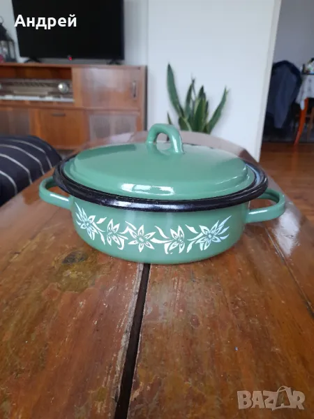 Стара Емайлирана тенджера #11, снимка 1